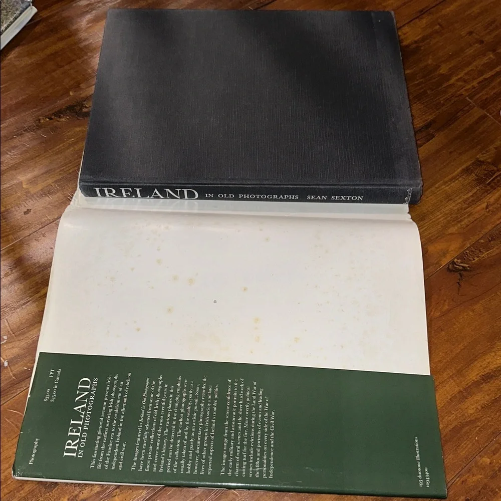 Ireland: Photographs 1840-1930 by Carey Schofield (1994-10-17) HC book